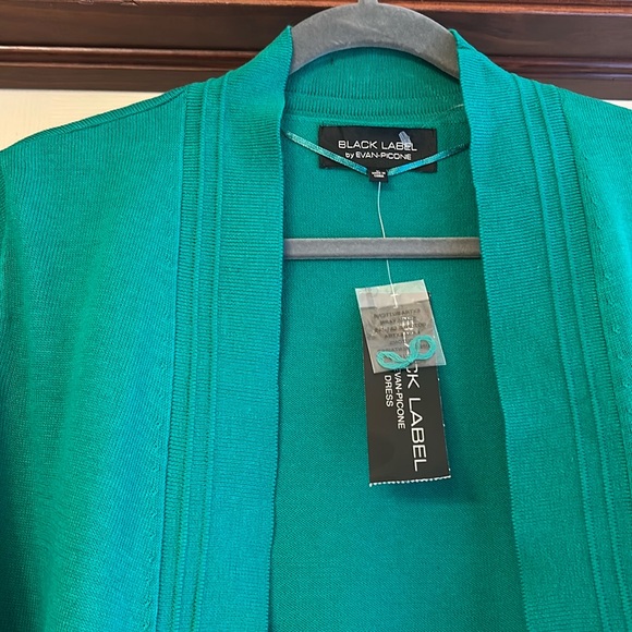 Evan-Picone—Black Label Cardigan.      New With Tags - Picture 2 of 4